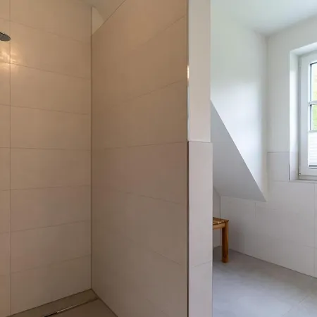 Hus Achter De Dannen Hus Achter De Dannen *