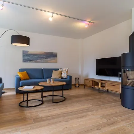 Hus Achter De Dannen Hus Achter De Dannen *